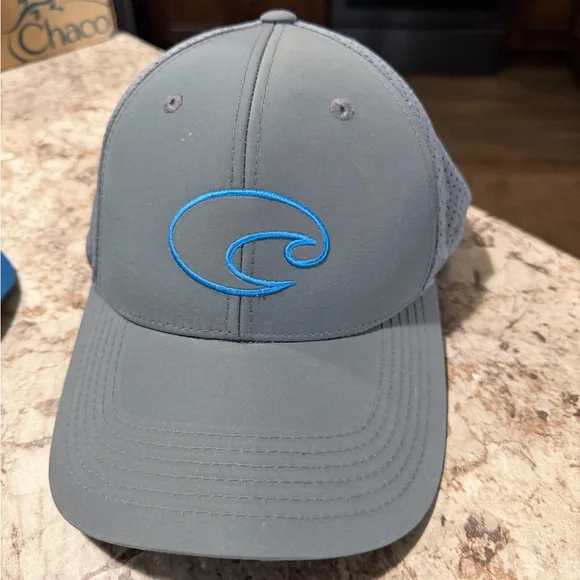 Ranger Boats, Simme Fishing, Patagonia, and Costa hats. - Picture 7 of 7